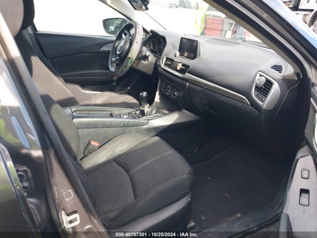 3MZBN1U70JM170961 Mazda Mazda3 Sport