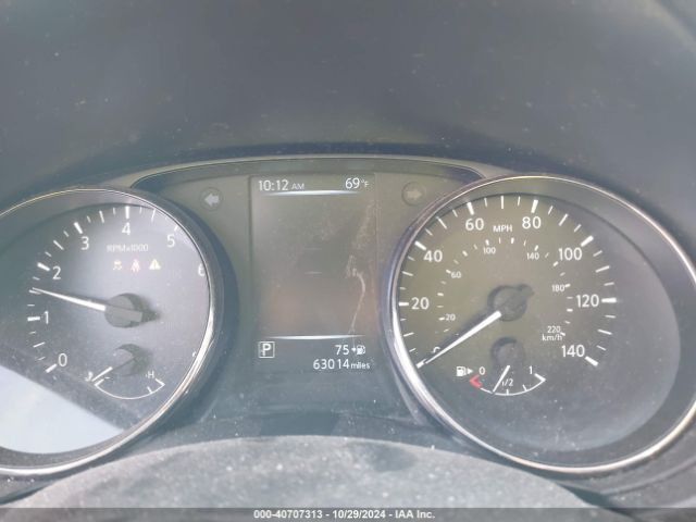 JN8AT2MV7HW262723 Nissan ROGUE S