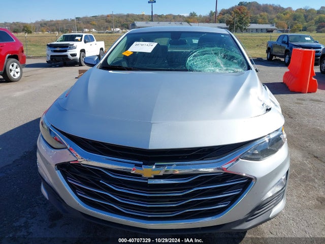 1G1ZD5ST1MF026618 Chevrolet Malibu Fwd Lt