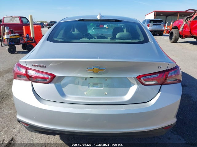 1G1ZD5ST1MF026618 Chevrolet Malibu Fwd Lt