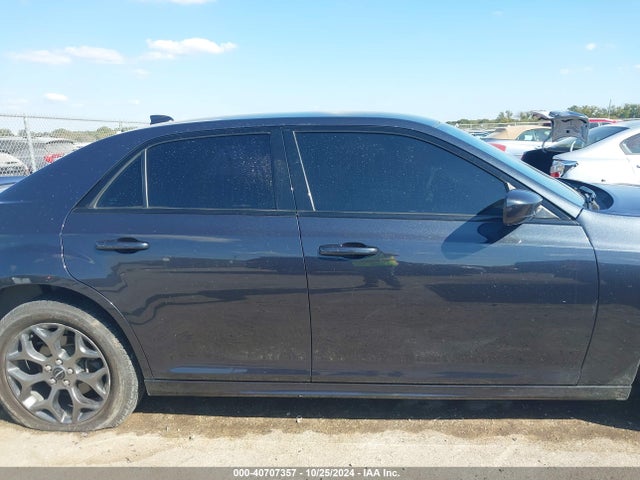 Chrysler 300 300s Awd 2017 2C3CCAGGXHH560343 Image 13