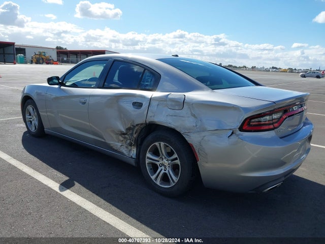 Dodge Charger Se 2015 2C3CDXBG3FH817315 Image 3