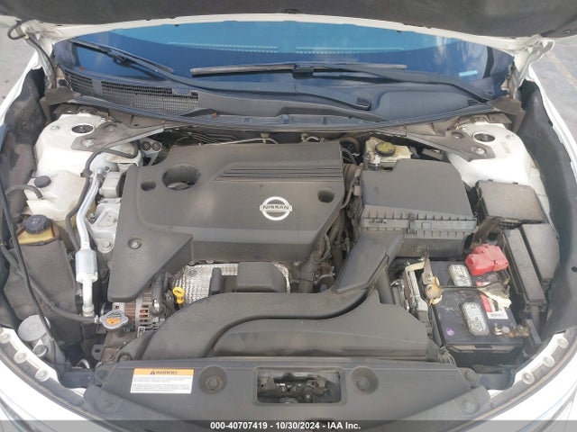 Nissan Altima 2.5 S 2015 1N4AL3AP2FN367279 Image 10
