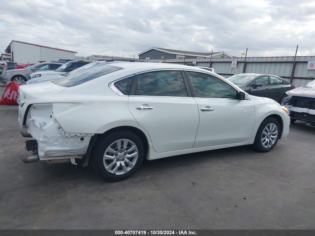 Nissan Altima 2.5 S 2015 1N4AL3AP2FN367279 Image 14