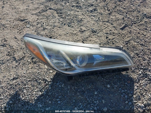 Hyundai SONATA SE 2015 5NPE24AF6FH123291 Image 11