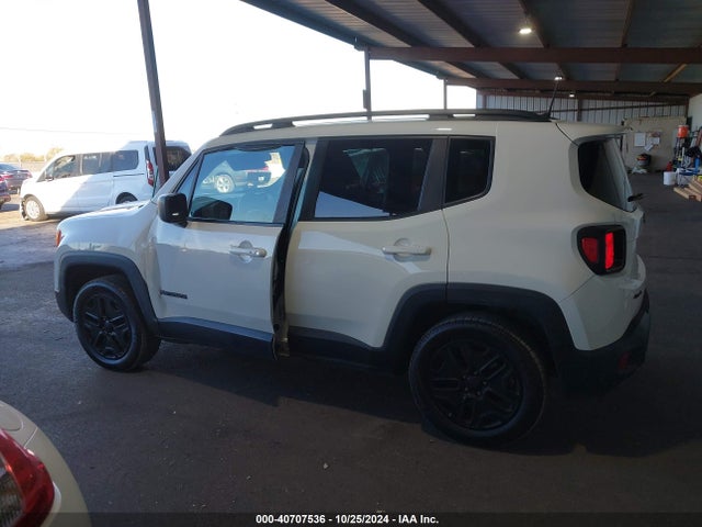 ZACNJDAB7MPM27375 Jeep Renegade Upland 4x4