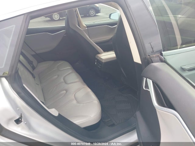 2013 TESLA MODEL S 5YJSA1AC3DFP10537 Photo 7