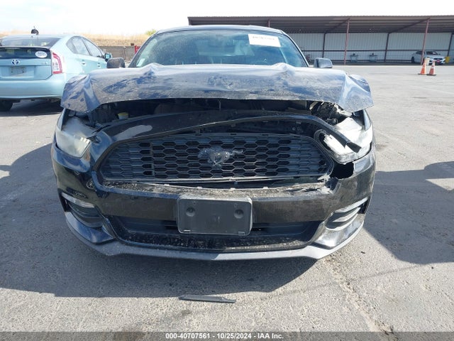 Ford Mustang V6 2015 1FA6P8AM8F5371205 Image 12