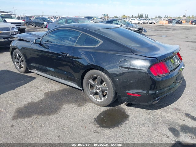 Ford Mustang V6 2015 1FA6P8AM8F5371205 Image 3