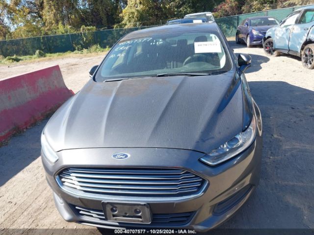 3FA6P0H73FR232565 Ford FUSION SE