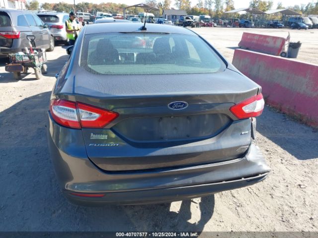 3FA6P0H73FR232565 Ford FUSION SE