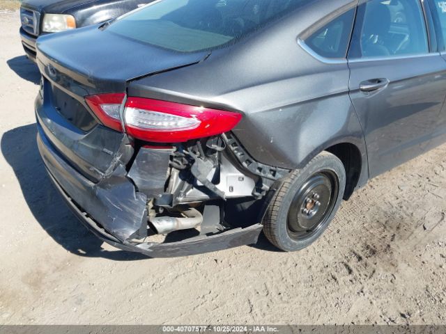 3FA6P0H73FR232565 Ford FUSION SE