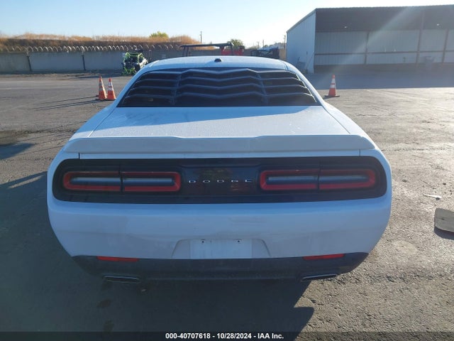 Dodge Challenger Sxt 2015 2C3CDZAG0FH883317 Image 17