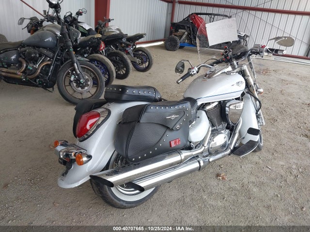2023 SUZUKI VL800 JS1VS55A2P7100143 Photo 3