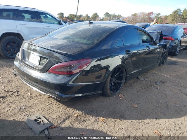 WDDLJ9BBXEA119470 Mercedes-Benz Cls 550 4matic