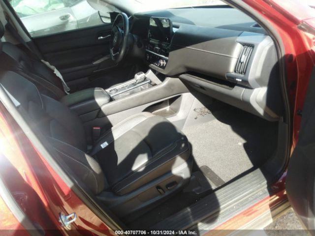 5N1DR3CC2NC268368 Nissan Pathfinder Sl 4wd