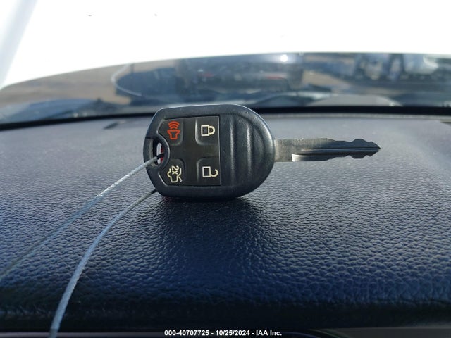 1ZVBP8AM8E5333669 Ford Mustang V6 Premium
