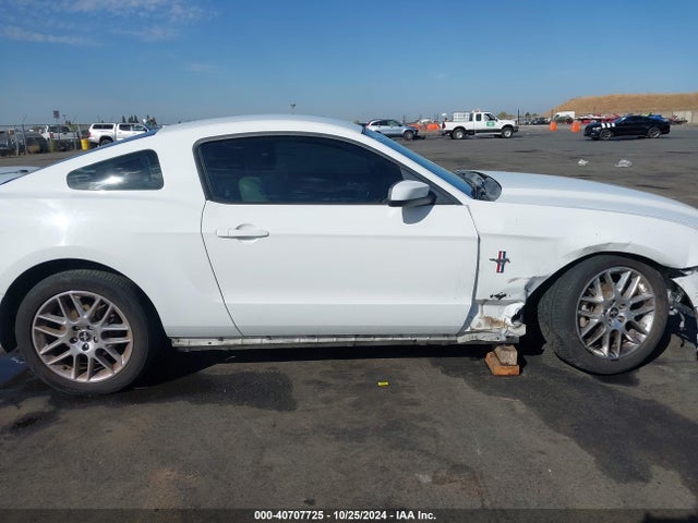 Ford Mustang V6 Premium 2014 1ZVBP8AM8E5333669 Image 14