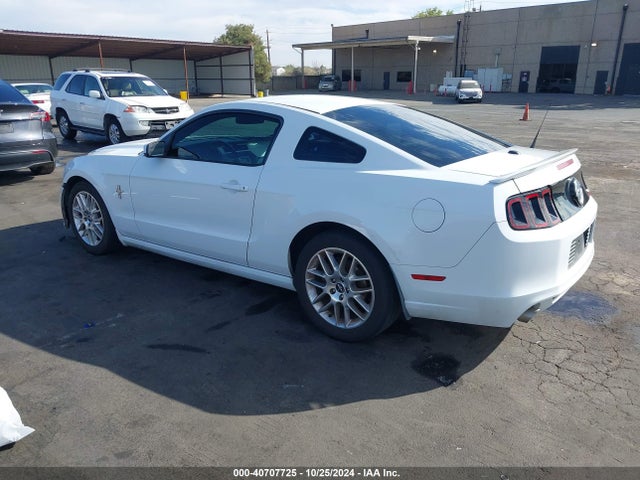 1ZVBP8AM8E5333669 Ford Mustang V6 Premium