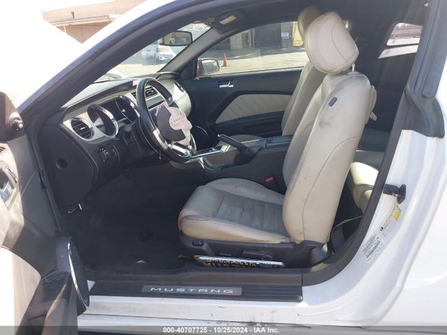 1ZVBP8AM8E5333669 Ford Mustang V6 Premium
