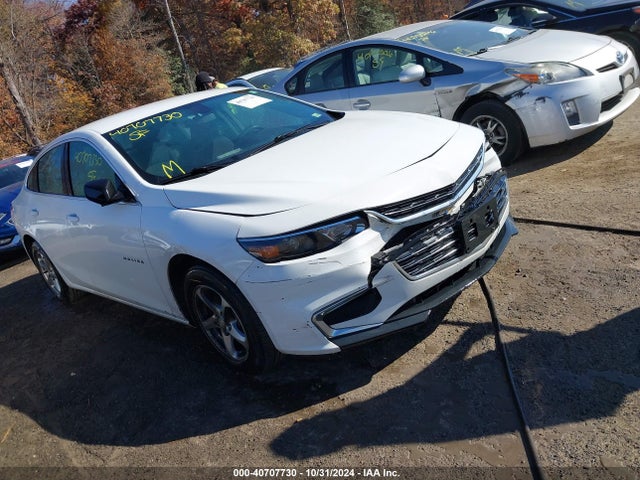 2018 1G1ZB5ST1JF246701 main image