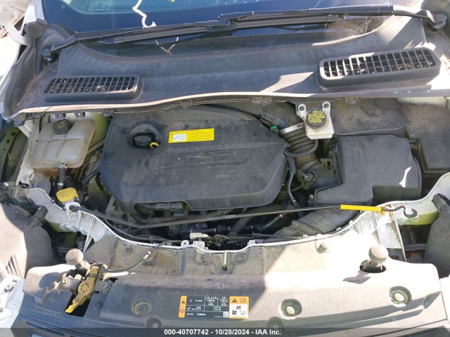 Ford ESCAPE SE 2016 1FMCU0GX5GUB57736 Image 10