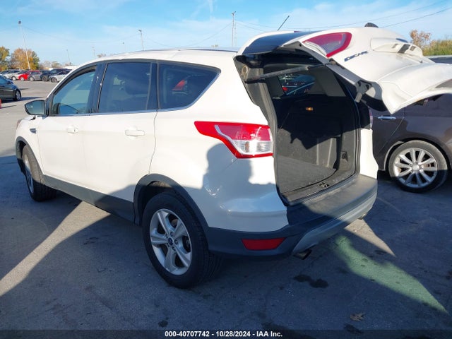 Ford ESCAPE SE 2016 1FMCU0GX5GUB57736 Image 3