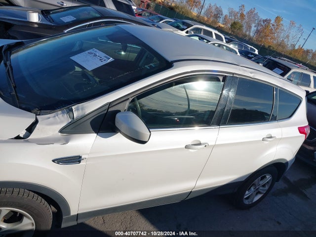Ford ESCAPE SE 2016 1FMCU0GX5GUB57736 Image 6