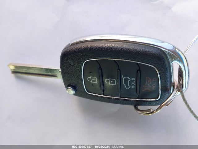 KM8SM4HF1KU304054 Hyundai Santa Fe Xl Se