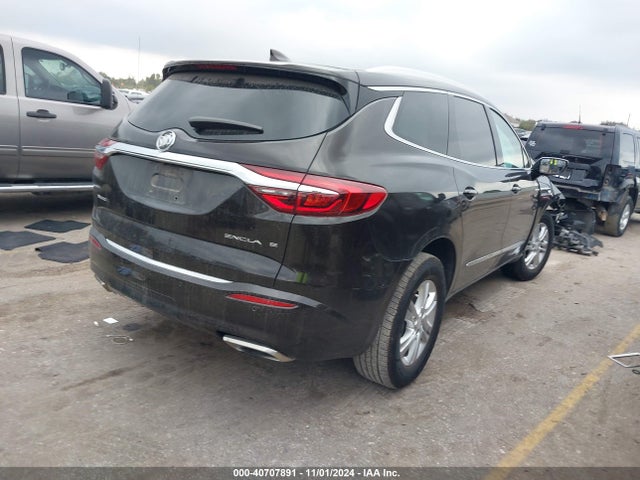5GAERCKWXJJ138656 Buick Enclave Premium