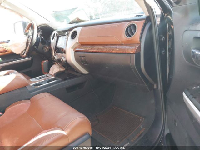 5TFAY5F18FX465832 Toyota Tundra 1794 5.7l V8