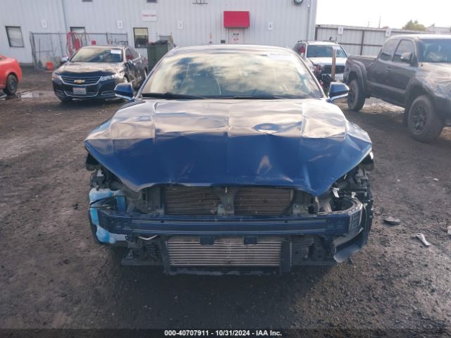 3LN6L5CC6HR612053 Lincoln MKZ SELECT