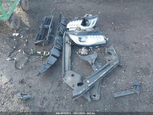 3LN6L5CC6HR612053 Lincoln MKZ SELECT