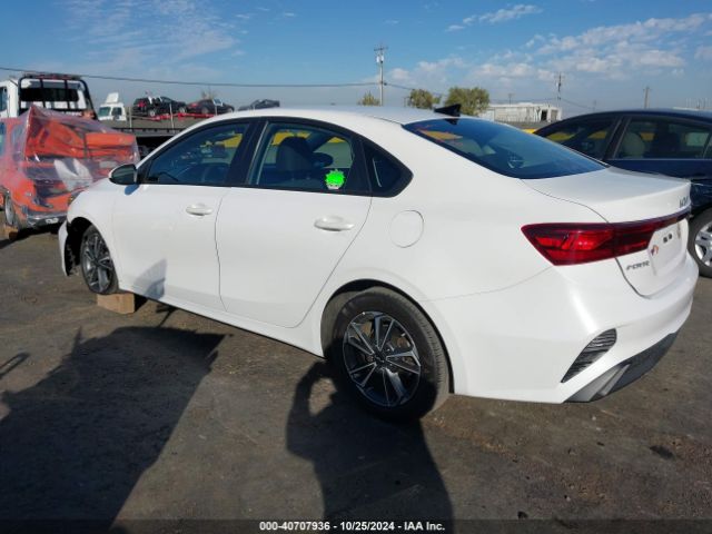 3KPF24AD0NE446726 KIA Forte Lxs
