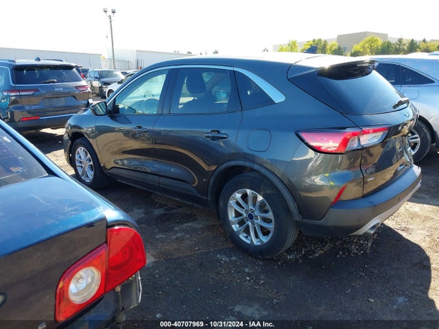 Ford ESCAPE SE 2020 1FMCU0G6XLUB13264 Image 3