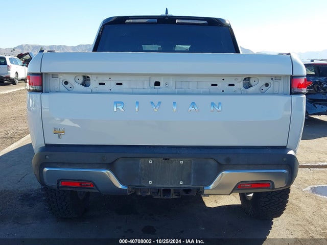 Rivian R1t Launch Edition 2022 7FCTGAAL3NN000280 Image 17