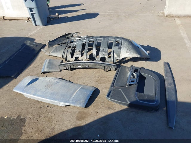 Rivian R1t Launch Edition 2022 7FCTGAAL3NN000280 Image 12