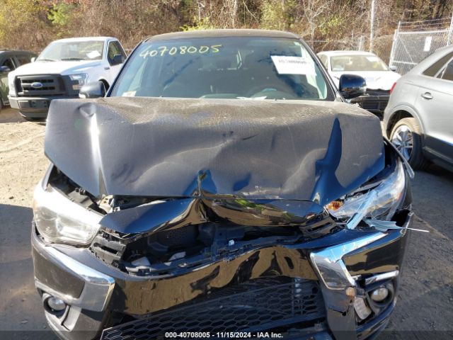 JA4AR3AW7JU017381 Mitsubishi Outlander Sport 2.4 Se