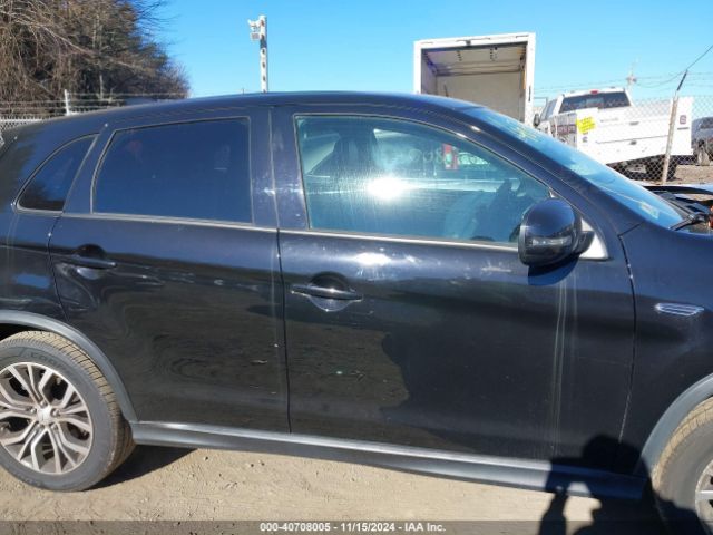 JA4AR3AW7JU017381 Mitsubishi Outlander Sport 2.4 Se