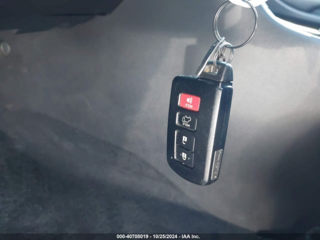 5TDKZRFH4KS574858 Toyota Highlander Se