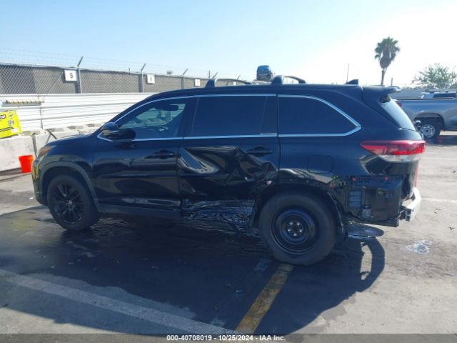 5TDKZRFH4KS574858 Toyota Highlander Se
