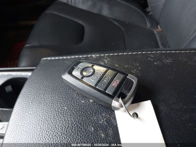 3FA6P0RU1KR206853 Ford Fusion Hybrid Titanium