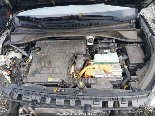 KNDCB3LC9K5232746 KIA NIRO LX