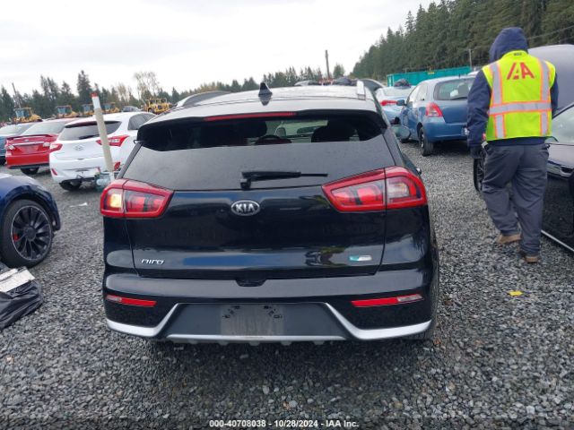 KNDCB3LC9K5232746 KIA NIRO LX