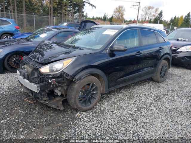 KNDCB3LC9K5232746 KIA NIRO LX
