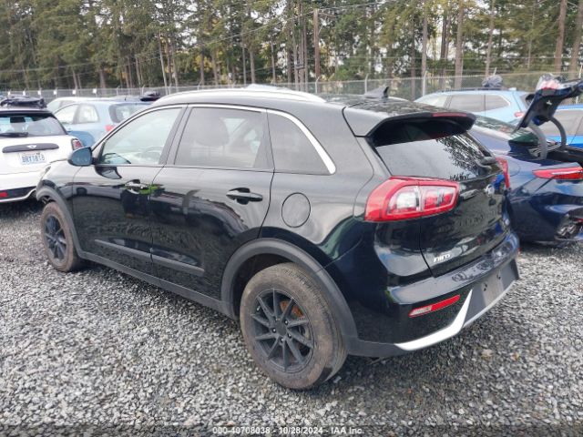 KNDCB3LC9K5232746 KIA NIRO LX