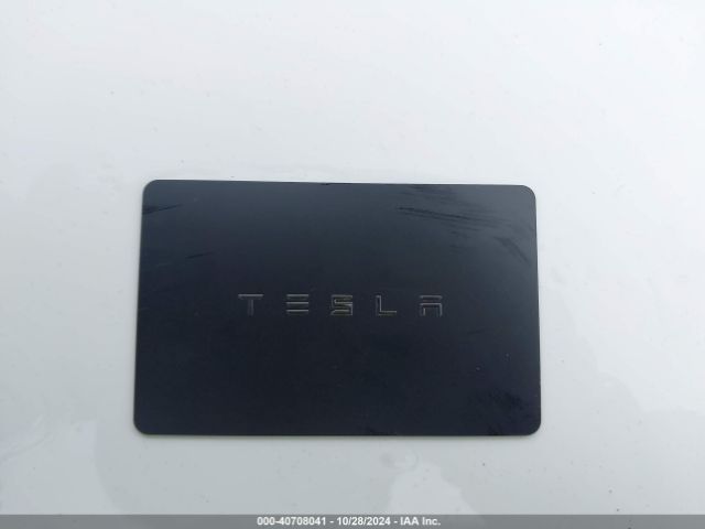 5YJYGDEF9LF017842 Tesla Model Y Long Range Dual Motor All-wheel Drive/performance Dual Motor All-wheel Drive