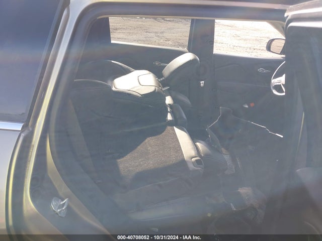 Jeep Cherokee Latitude 2016 1C4PJMCB0GW368153 Image 8