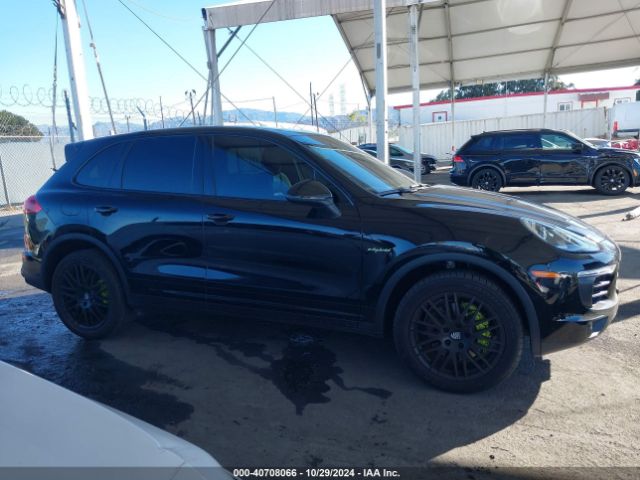WP1AE2A22GLA16905 Porsche Cayenne E-hybrid S