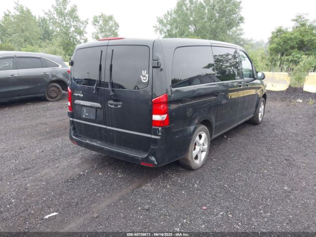 2017 MERCEDES-BENZ METRIS WD4PG2EE0H3306061 Photo 3